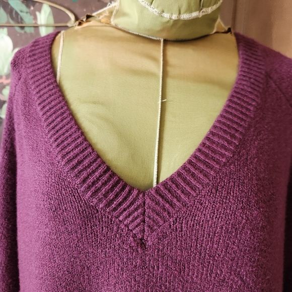 OLD NAVY So Soft V-Neck Coco Cherry Sweater Dress Size Large - Picture 5 of 11